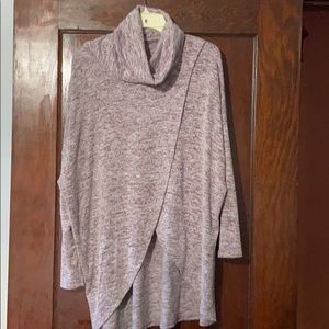 Front split turtleneck tunic top.